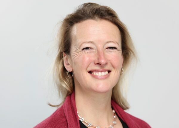 Jo Lindsay